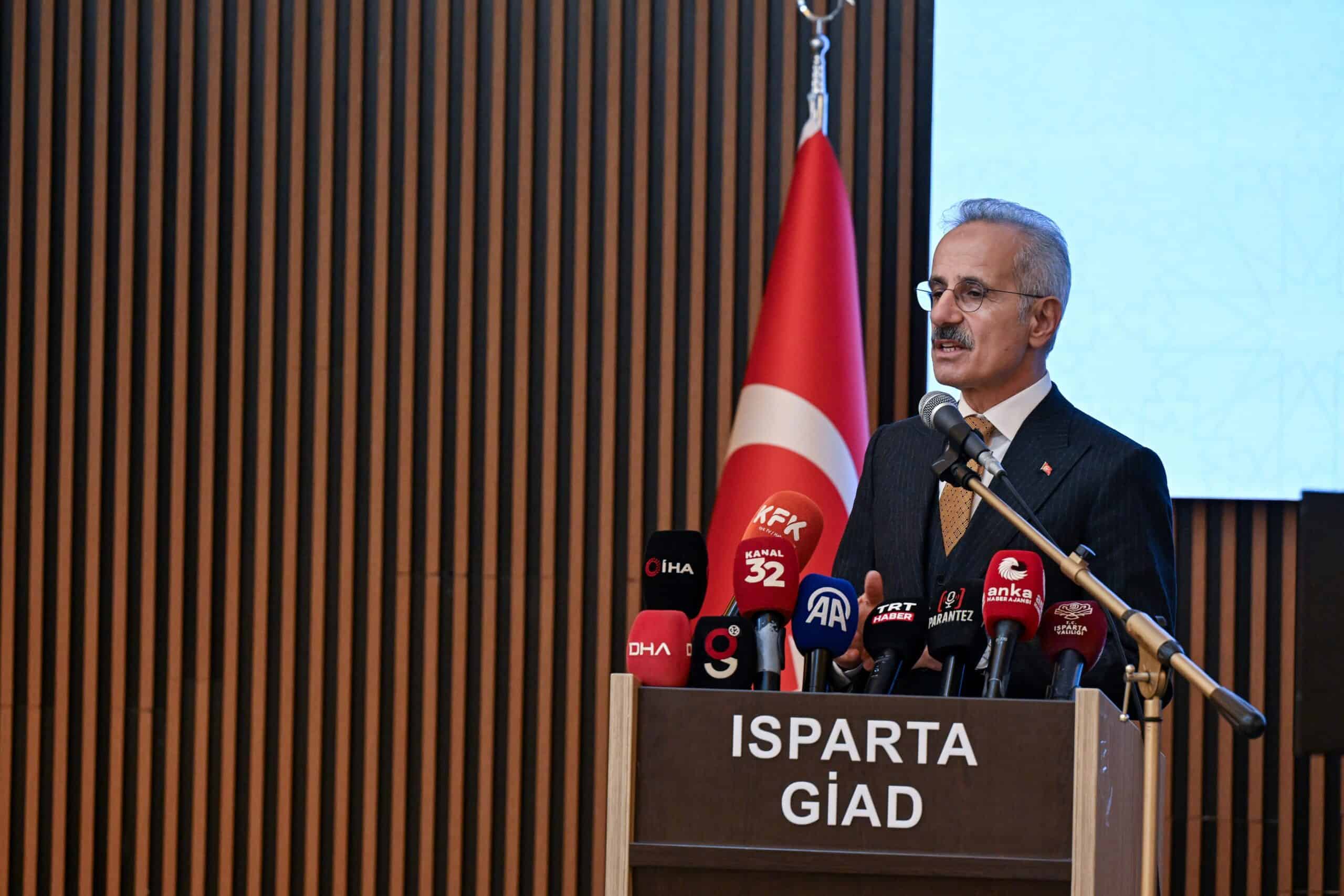 Bakan Uraloğlu: Türkiye, Uluslararası Güvenin ve İstikrarın Önemli Bir Merkezi Konumunda