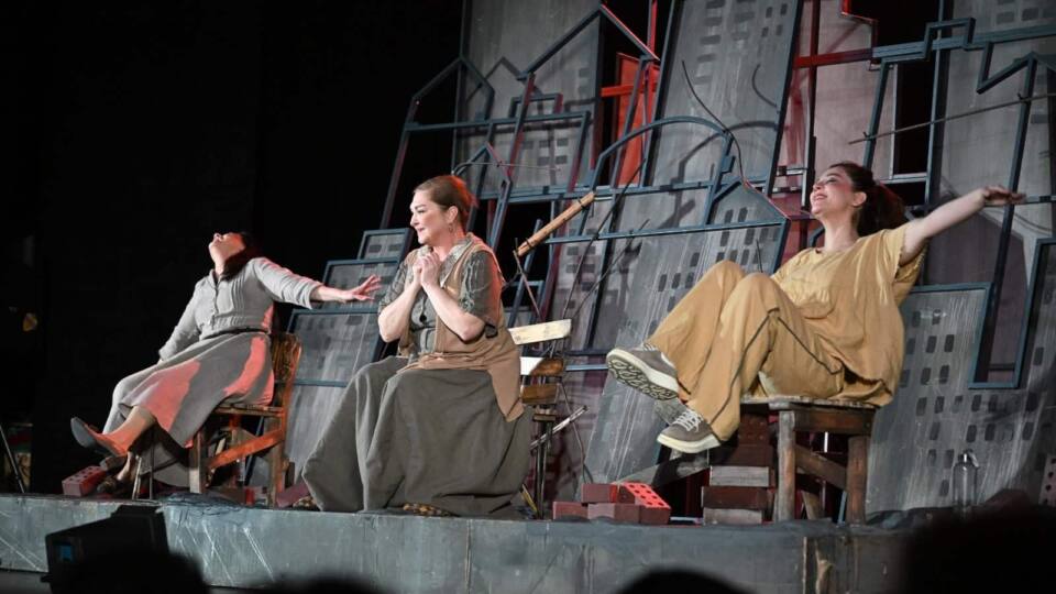 Manisa’da 2. Uluslararası Mesir Tiyatro Festivali’nde Duygusal Bir Akşam Yaşandı