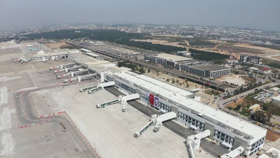 Antalya Havalimanı Yeni Terminalleriyle Türkiye'nin Yolcu Trafiğinde İkinci Sıraya Yükseldi