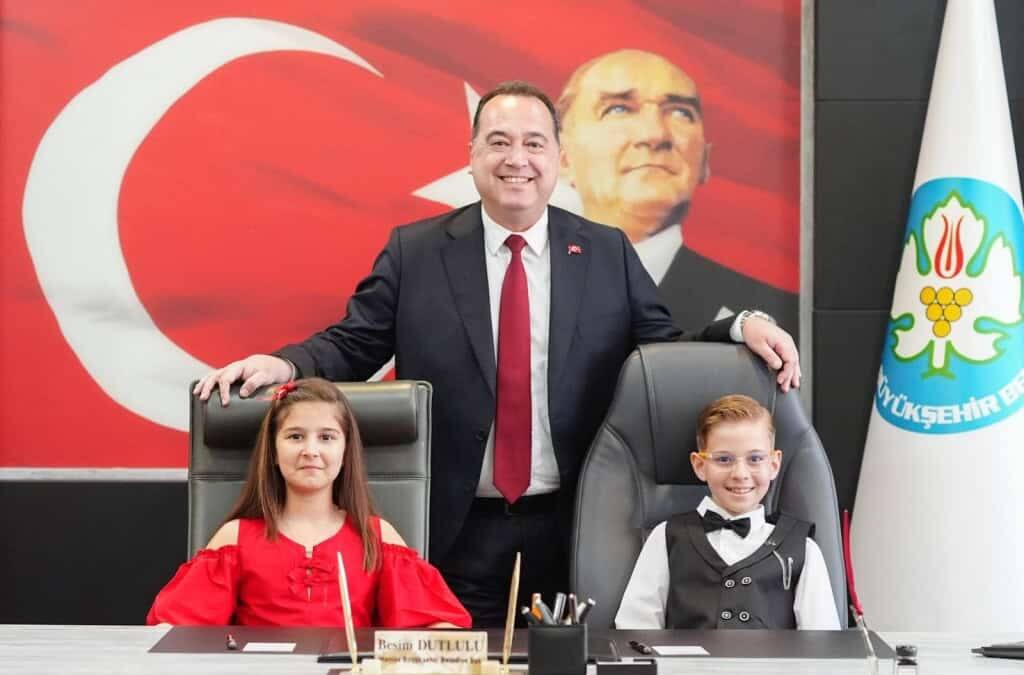 23 Nisan’da Manisa Büyükşehir Belediye Başkanlığı Çocuklara Emanet Edildi
