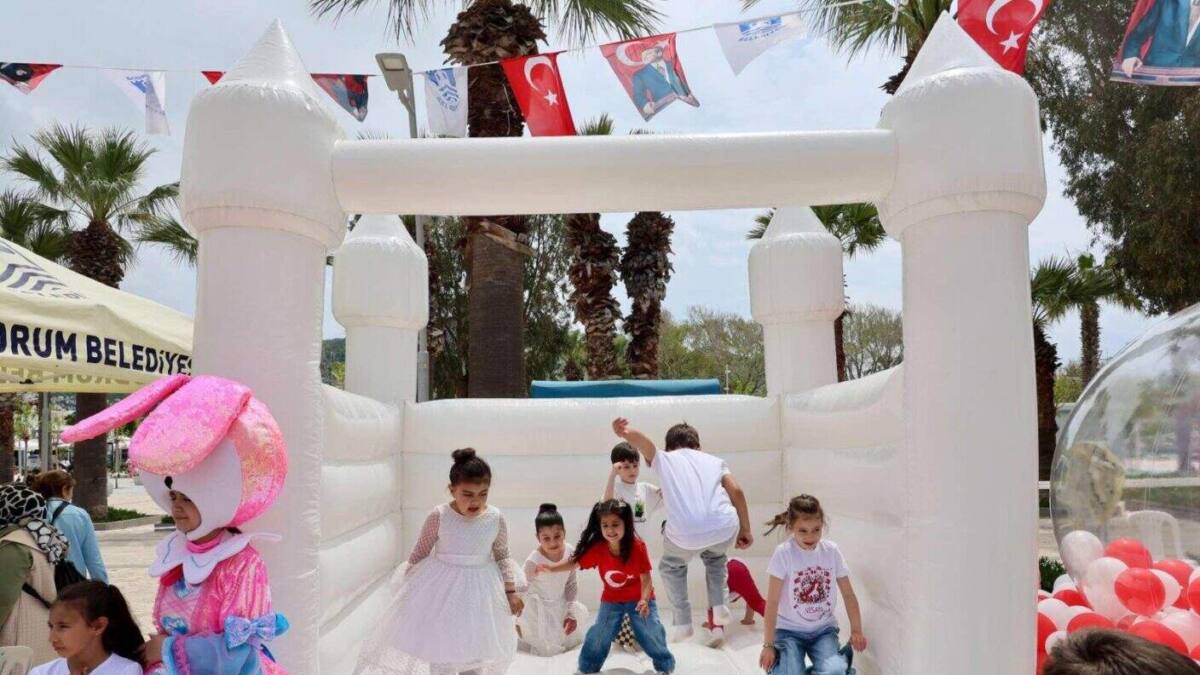 Bodrum’da 23 Nisan Ulusal Egemenlik ve Çocuk Bayramı Coşkuyla Kutlandı