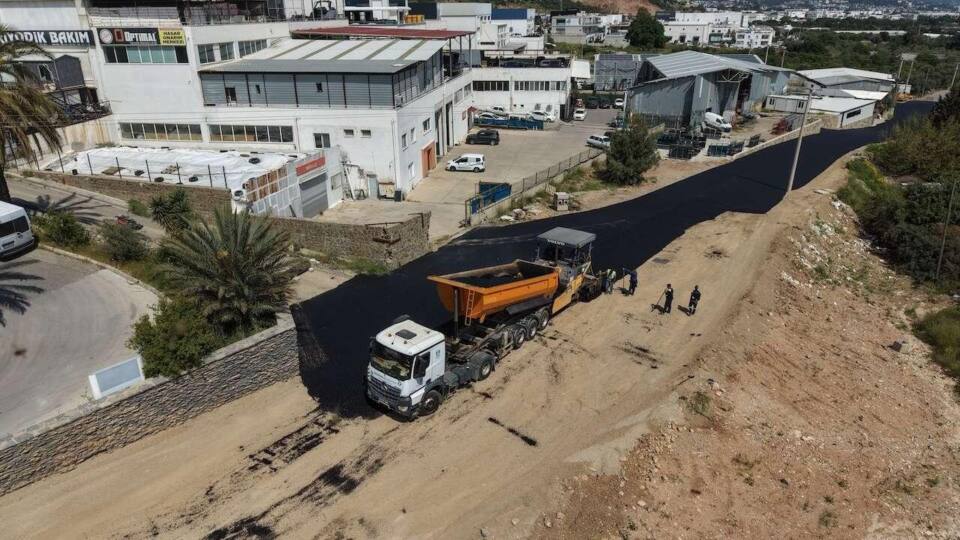 Bodrum’da Yol ve Altyapı Çalışmaları İlçe Genelinde Hız Kazandı