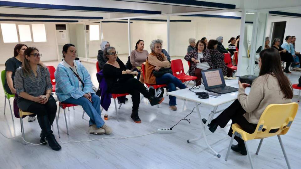 Konak Belediyesi, Madde Bağımlılığına Karşı Ebeveyn Eğitimlerine Devam Ediyor