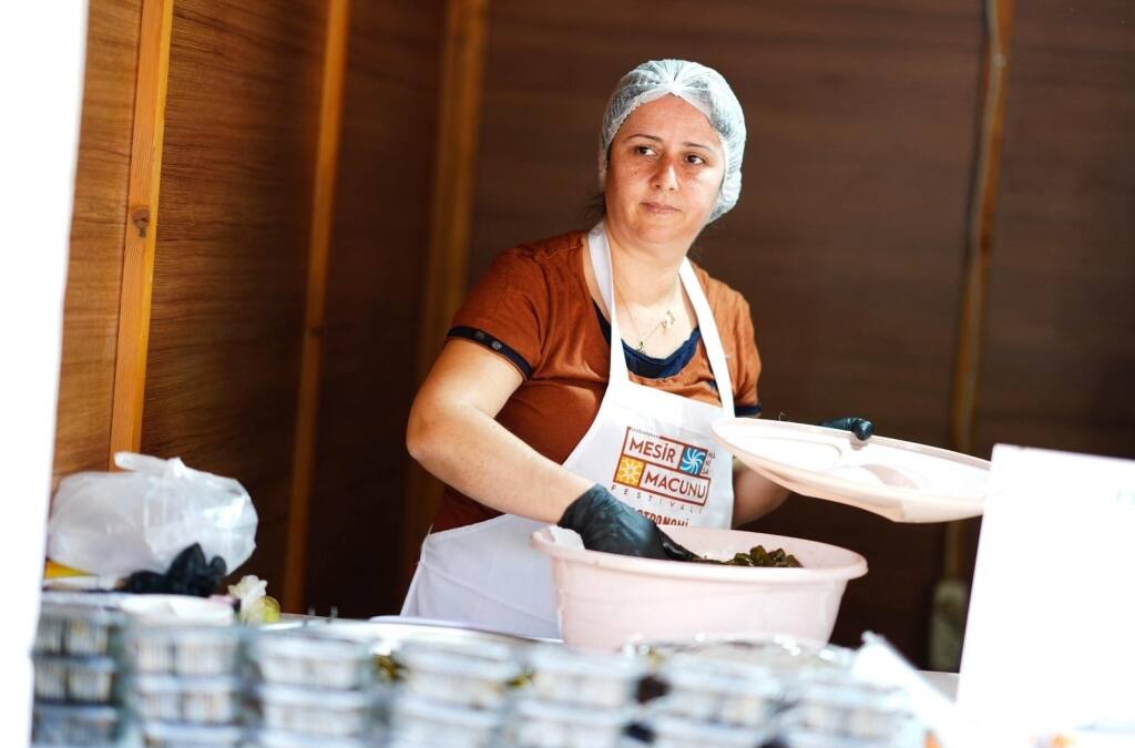 Manisa Gastronomi Panayırı Mesir Festivali Kapsamında Ziyaretçilere Kapılarını Açtı