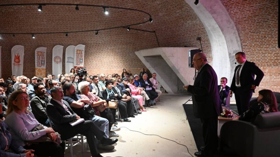 Manisa'nın Binlerce Yıllık Tarihi 'Toprağın Belleği' Söyleşisiyle Gün Yüzüne Çıktı